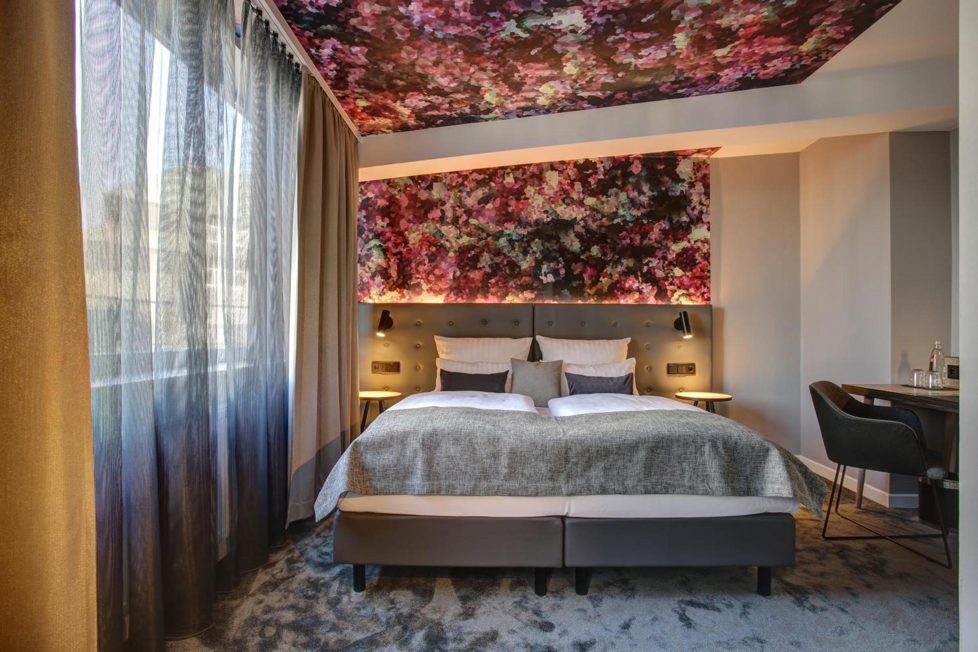 Vienna House Easy By Wyndham Hamburg City Eksteriør bilde