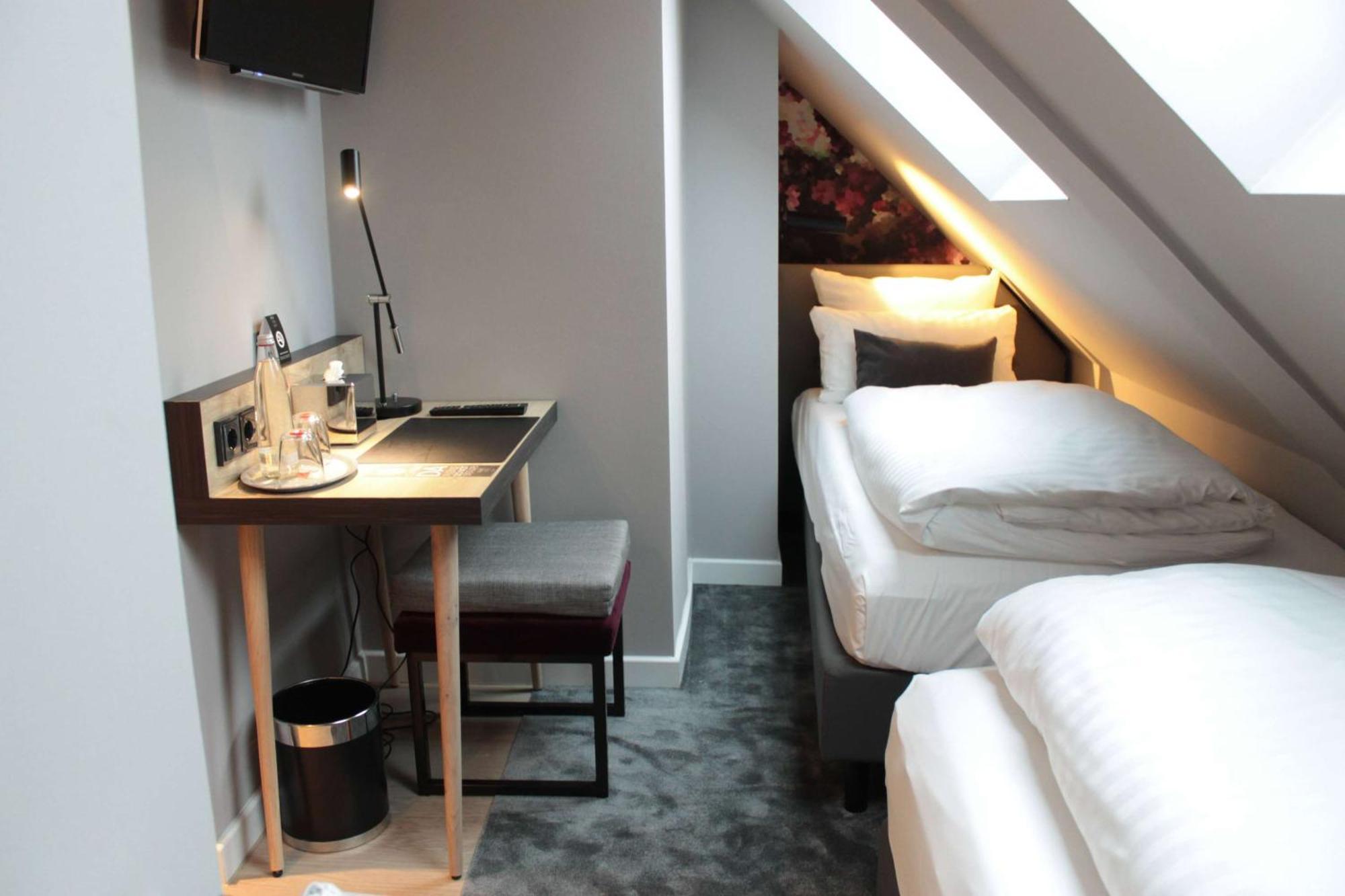 Vienna House Easy By Wyndham Hamburg City Eksteriør bilde