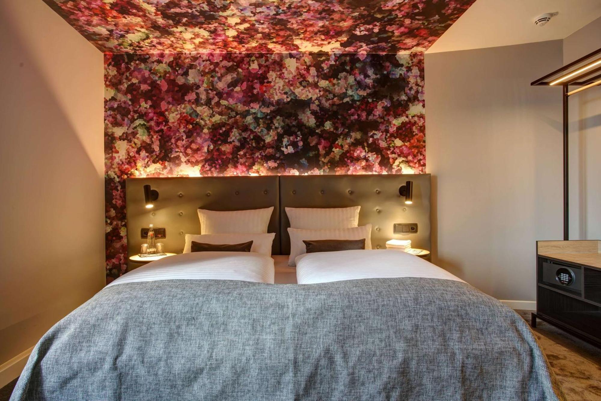 Vienna House Easy By Wyndham Hamburg City Eksteriør bilde